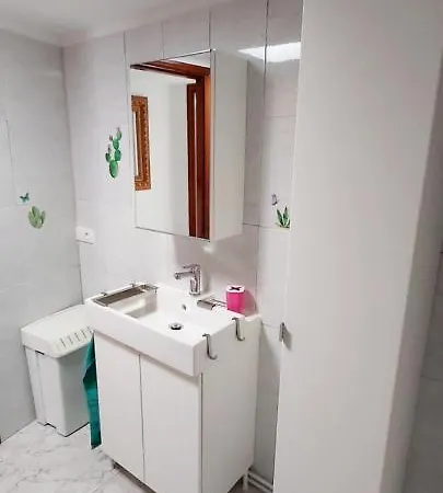 Lanzamore Cactus, Sea View, Lanzarote Apartment